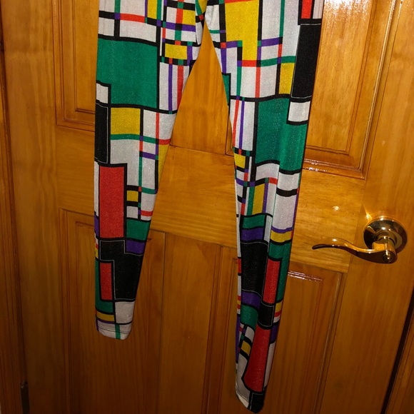 👖Color block leggings from Akira Chicago - Picture 4 of 8